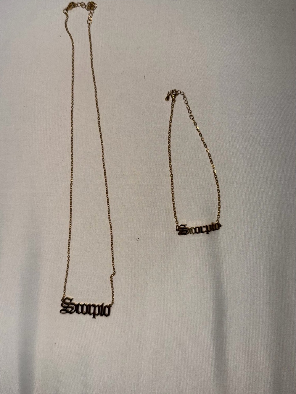 Gold Scorpio Nameplate Necklace and Anklet Set - Unbranded